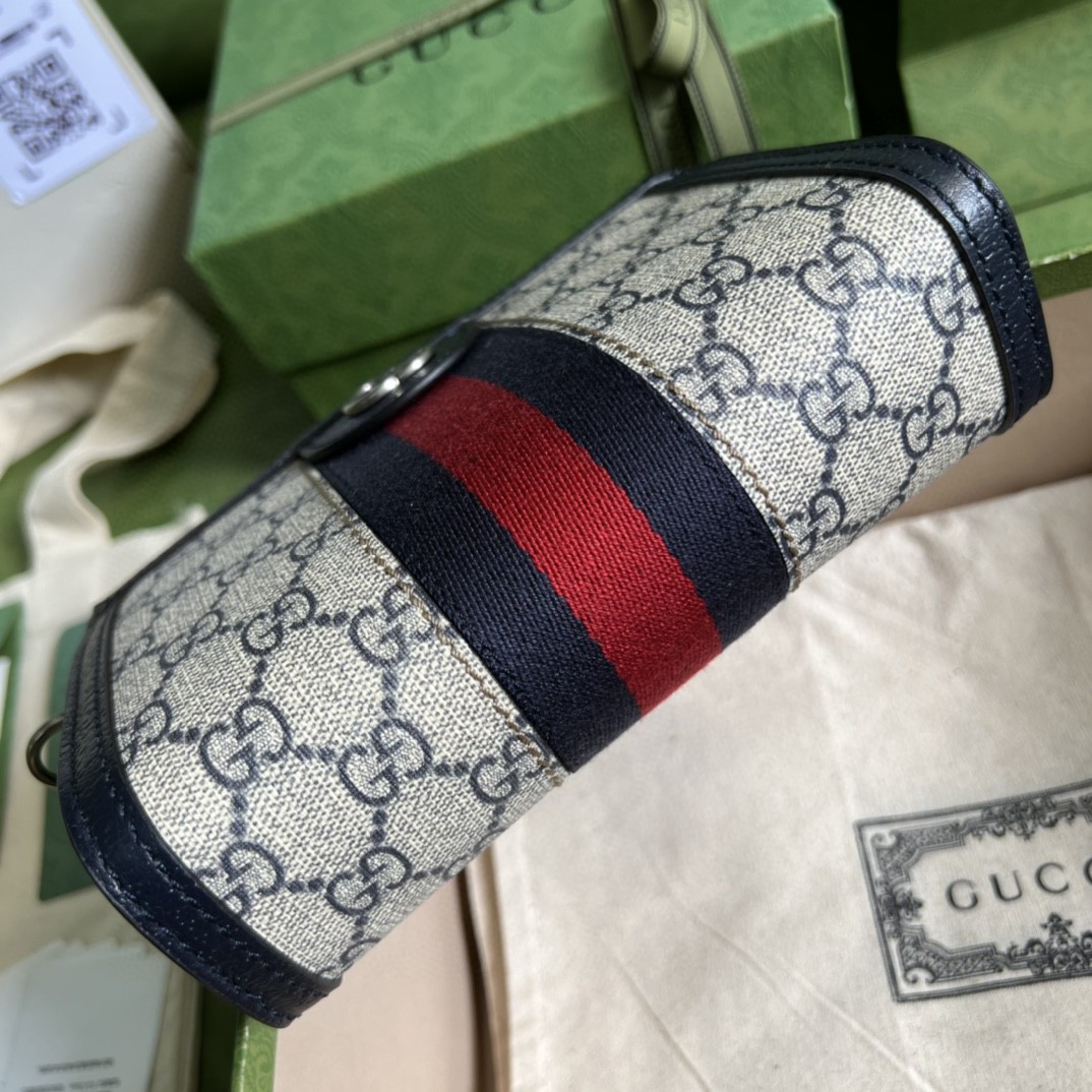 g*u*i  ophidia mini shoulder bag in gg S*p*e canvas