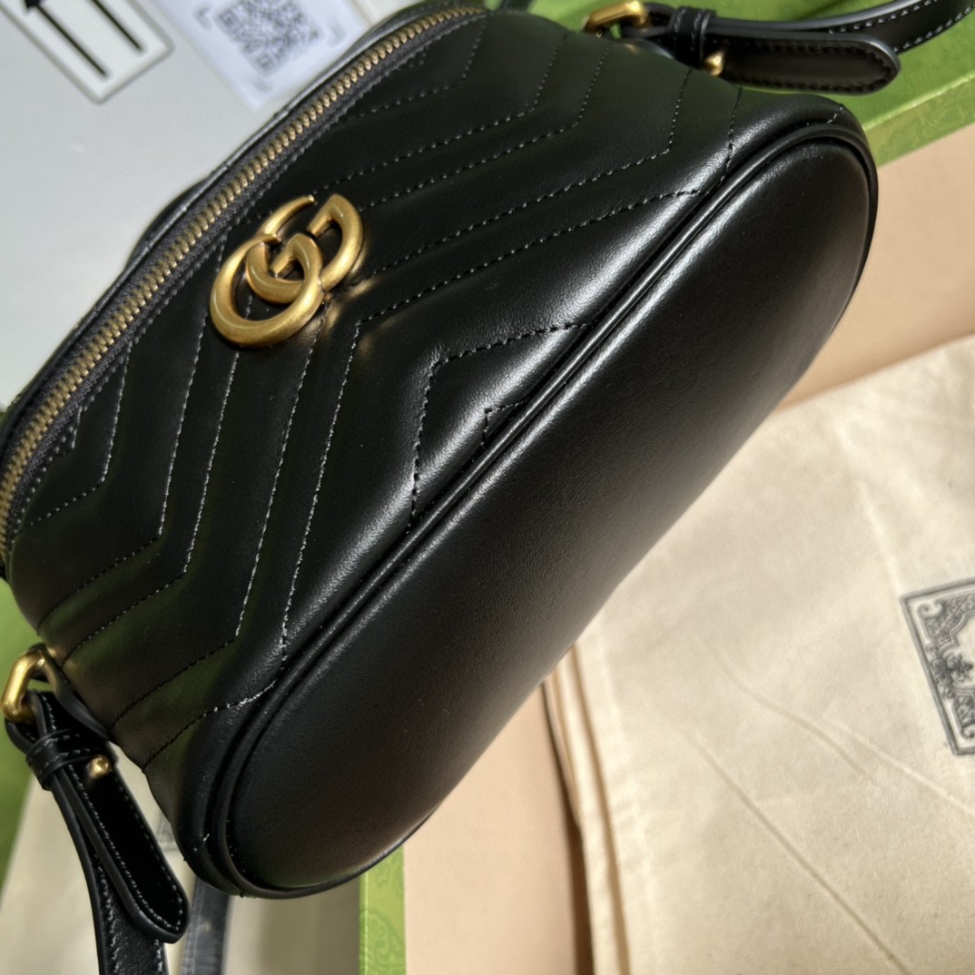 G*u*i gg marmont mini bag