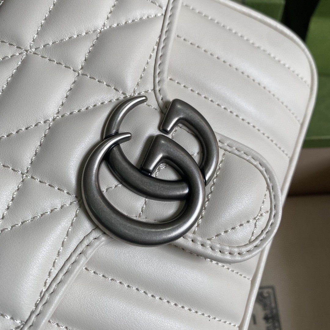G*u*i gg marmont mini top handle bag