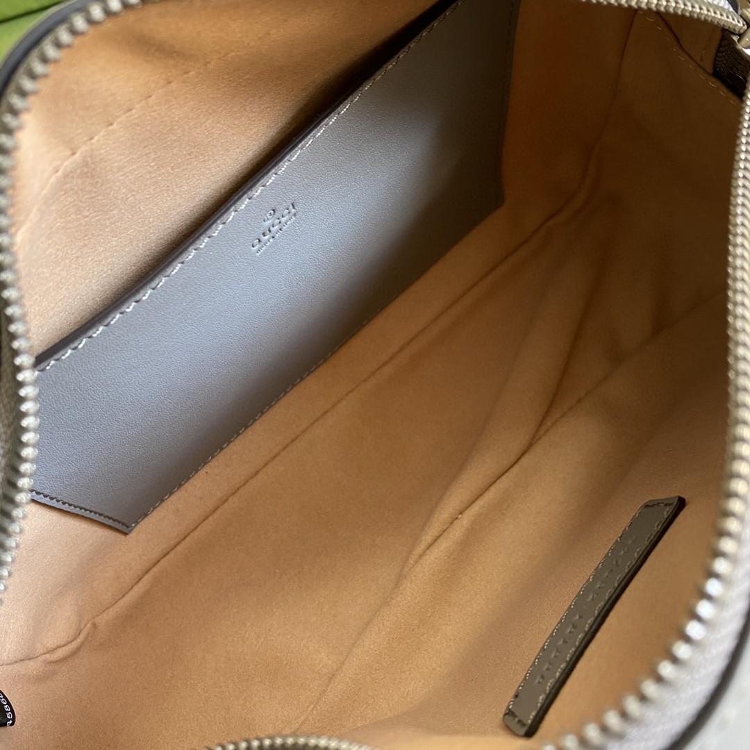 G*u*i marmont small matelassé shoulder bag