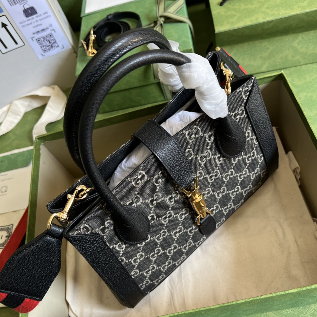 G*u*i jackie tote
