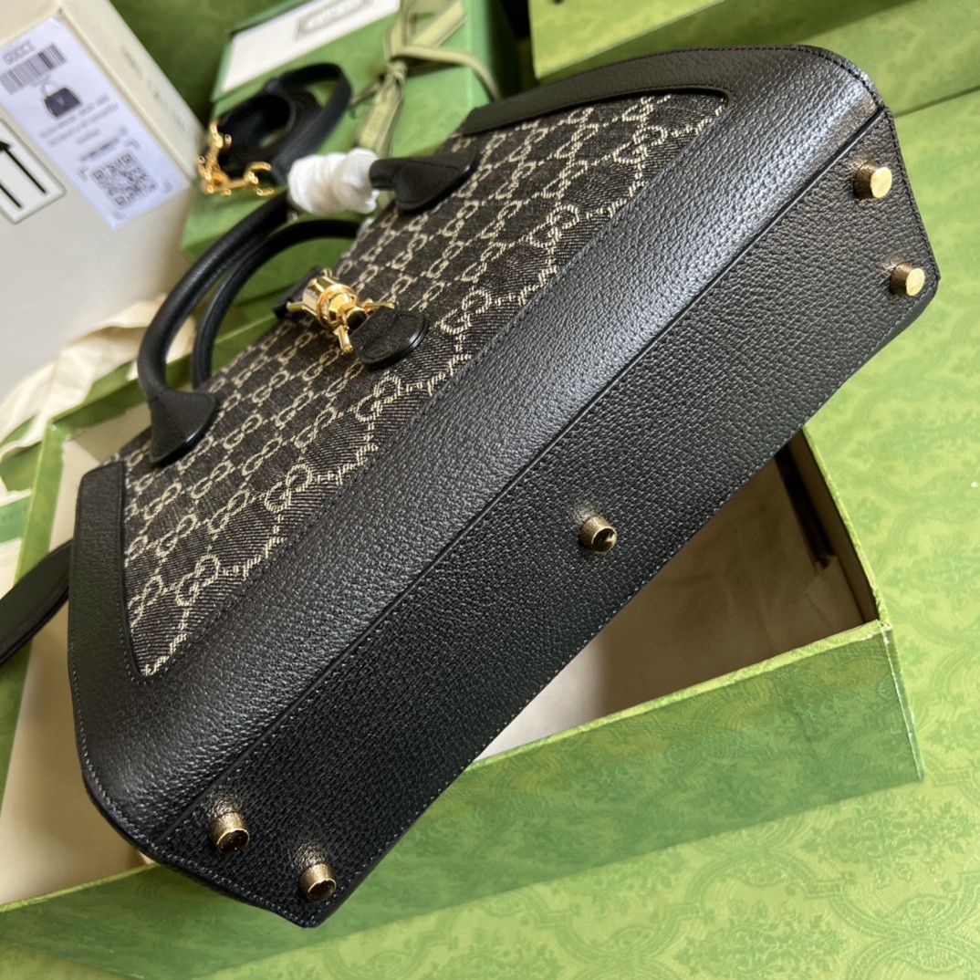 G*u*i jackie tote