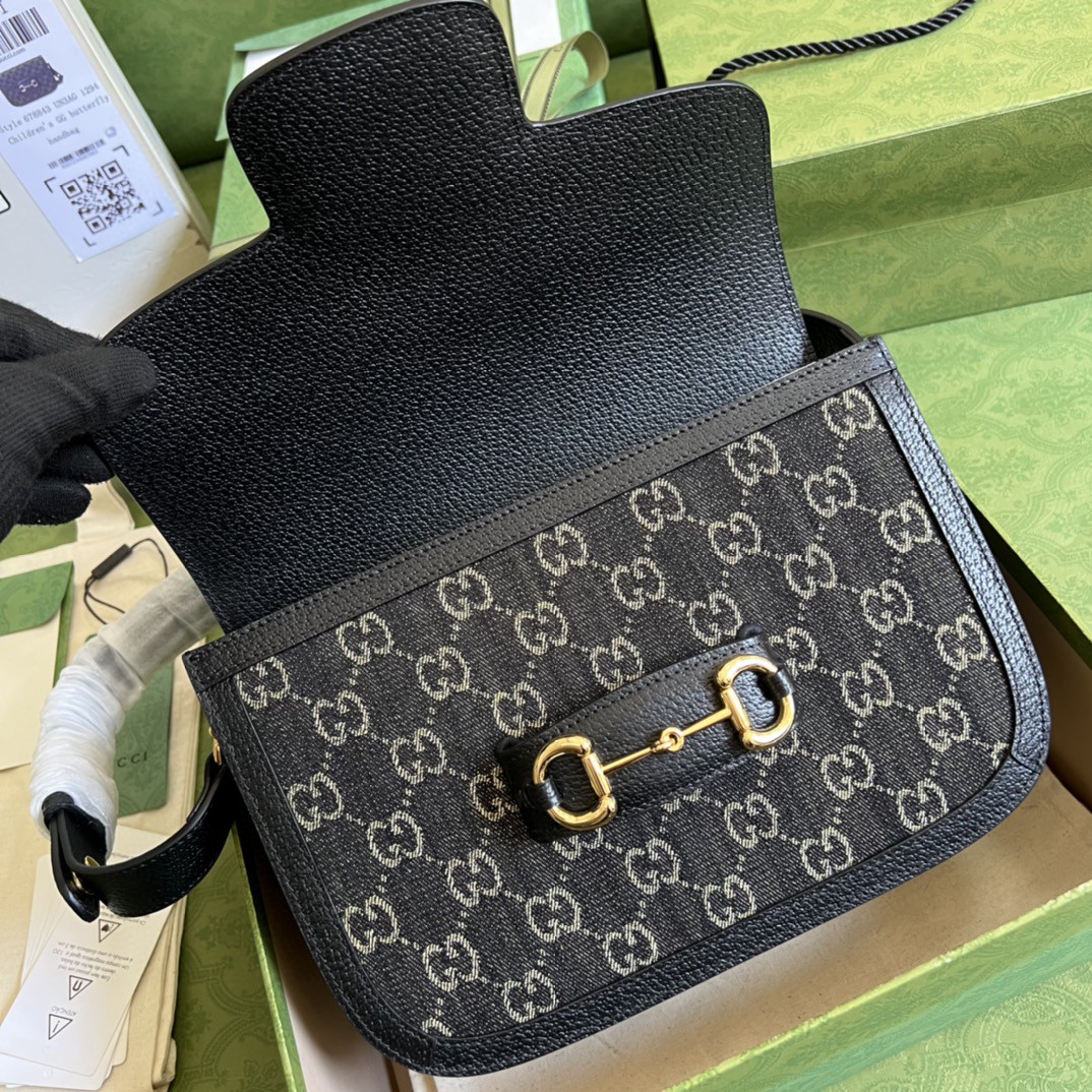 G*u*i horsebit  bag