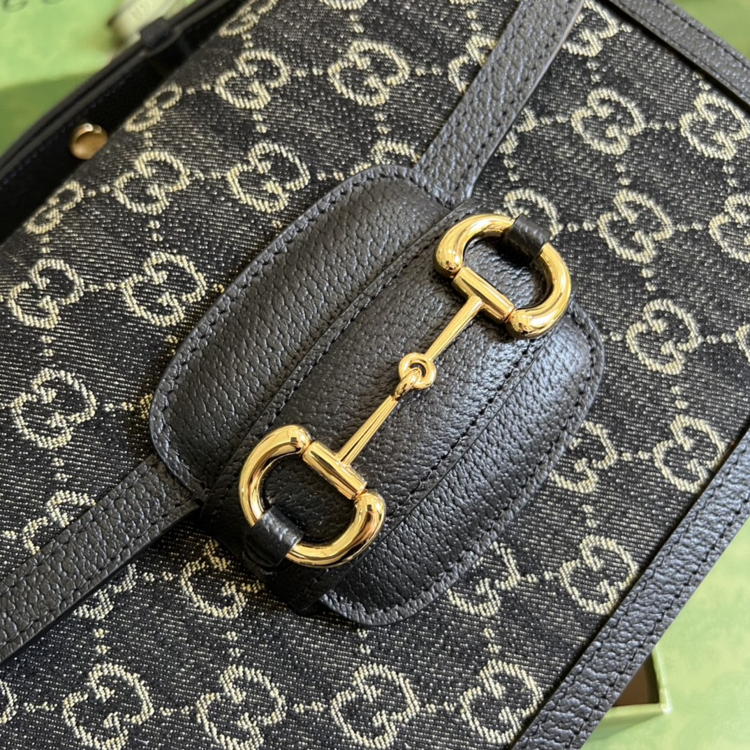 G*u*i horsebit  bag