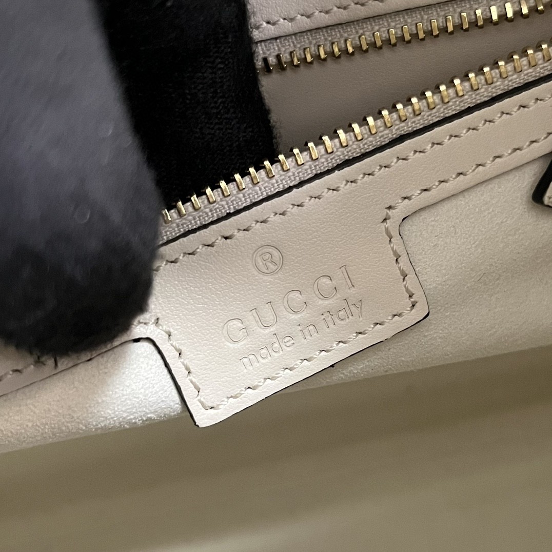 G*u*i deco medium tote bag