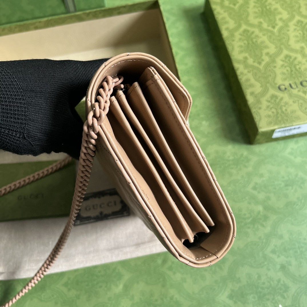 G*u*i gg marmont mini bag