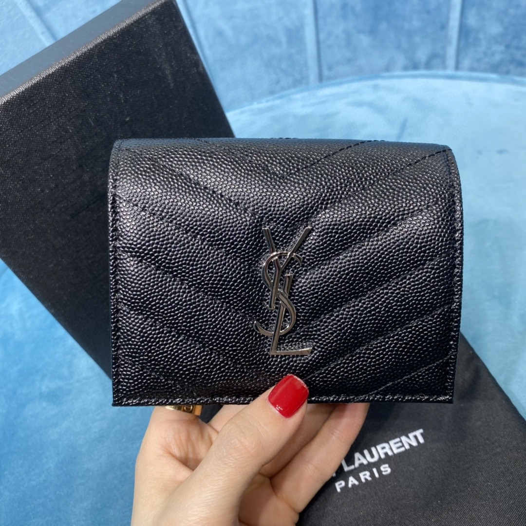YSL CASSANDRE MATELASSÉ FLAP CARD CASE