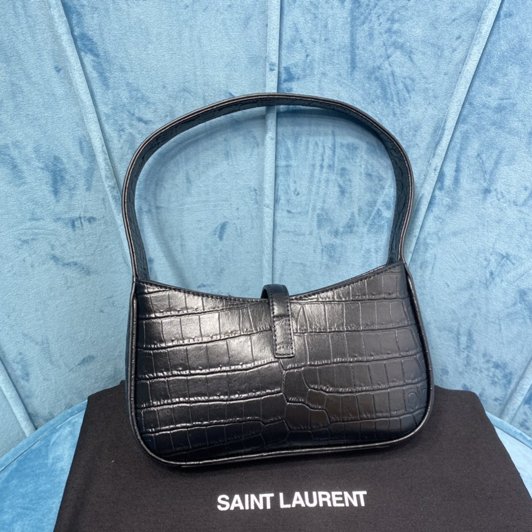 YSL LE5À7 MINI IN SMOOTH LEATHER