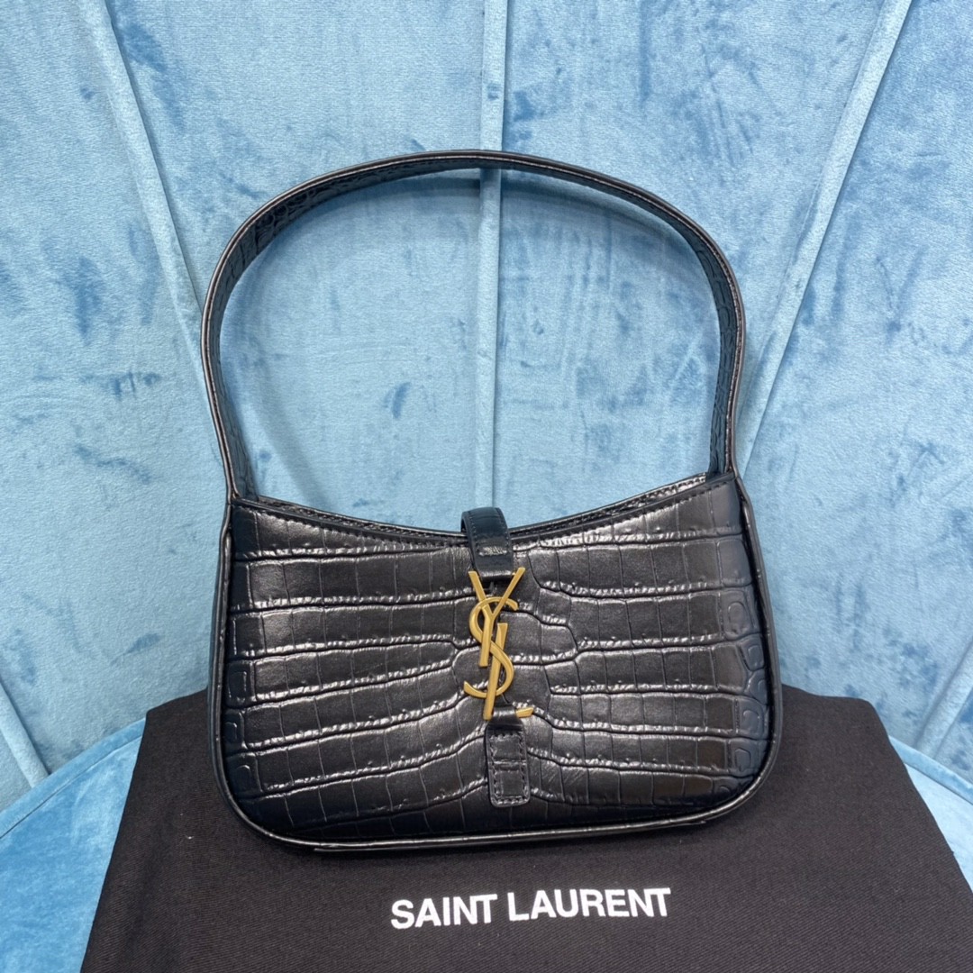 YSL LE5À7 MINI IN SMOOTH LEATHER