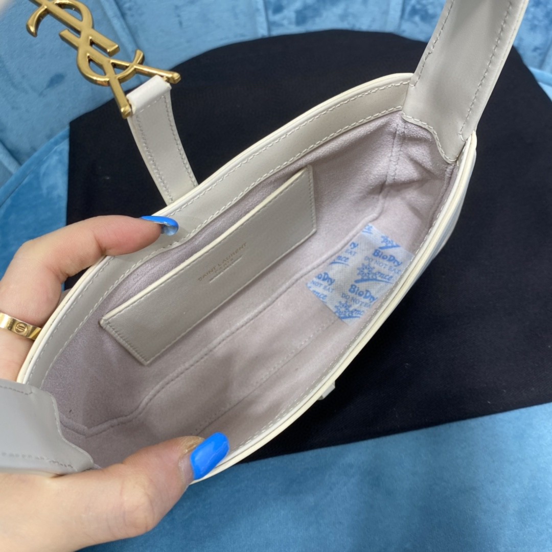 YSL LE5À7 MINI IN SMOOTH LEATHER
