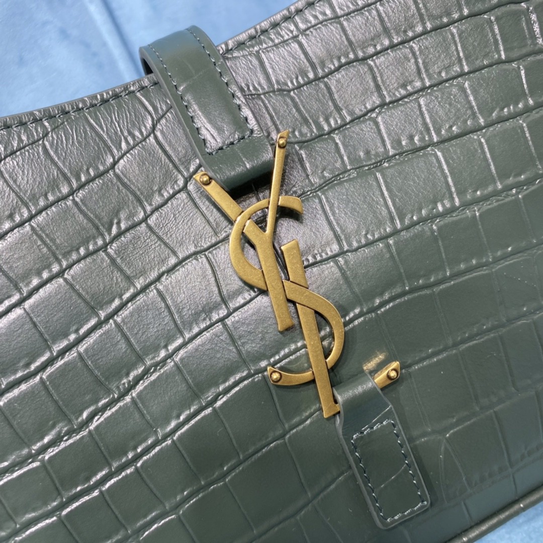 YSL LE5À7 Hobo bag