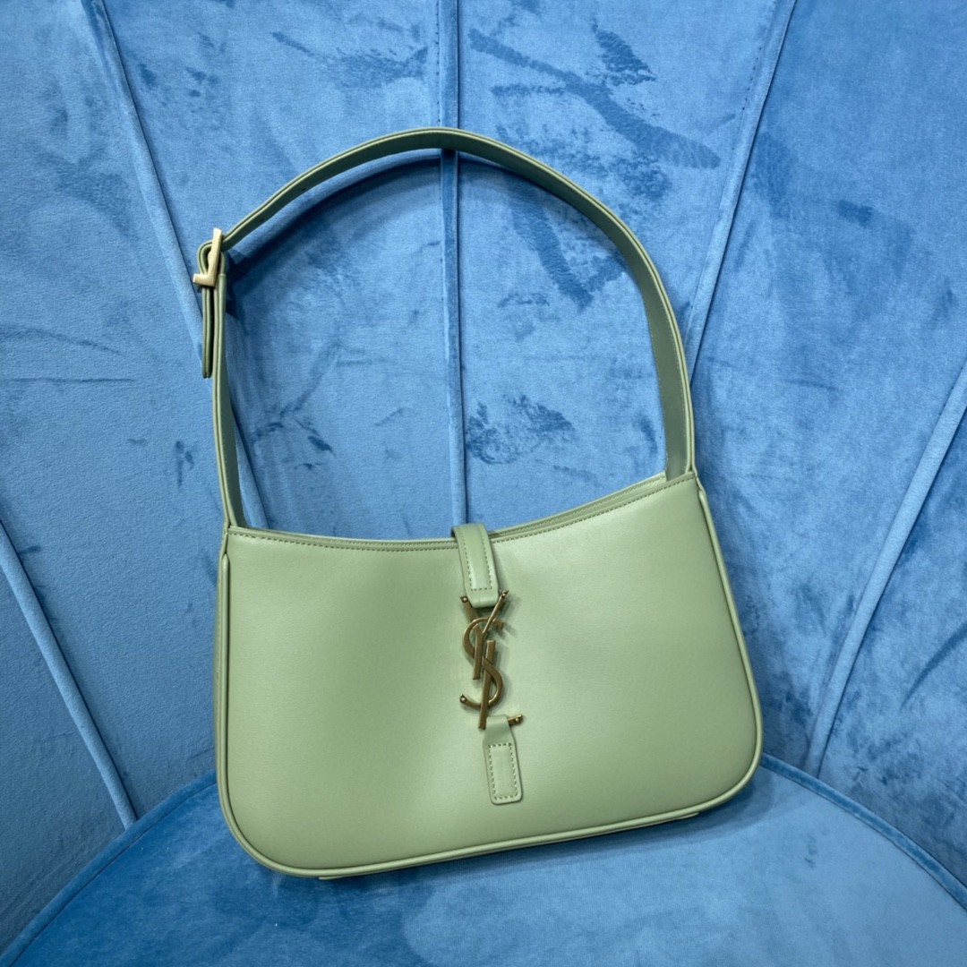 YSL LE5À7 IN SMOOTH LEATHER