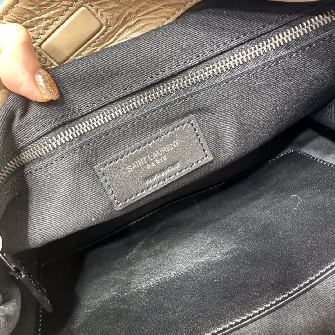 YSL NIKI MEDIUM SHOPPING BAG