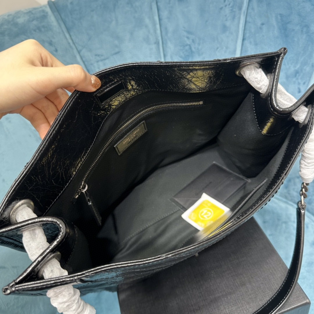 YSL NIKI MEDIUM SHOPPING BAG