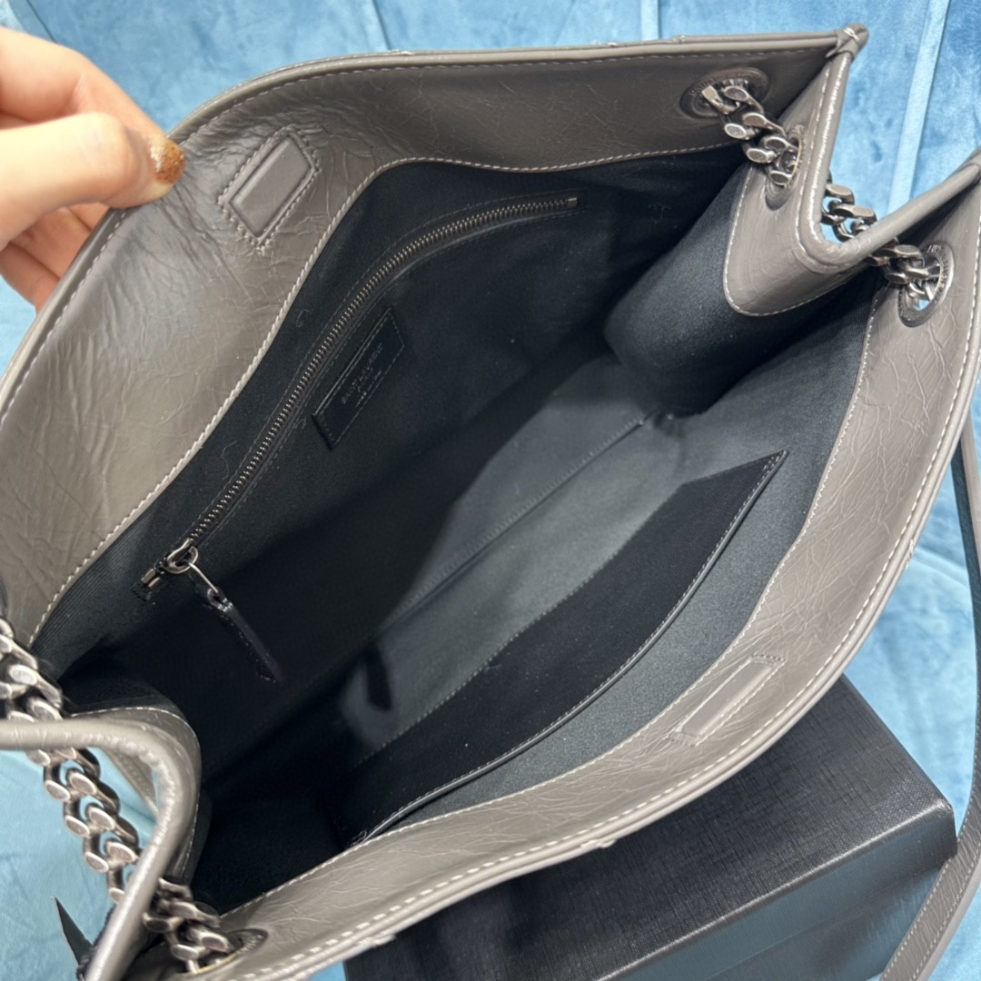 YSL NIKI MEDIUM SHOPPING BAG