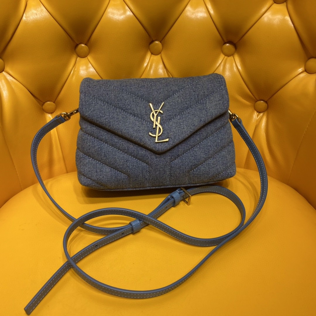 YSL LOULOU TOY