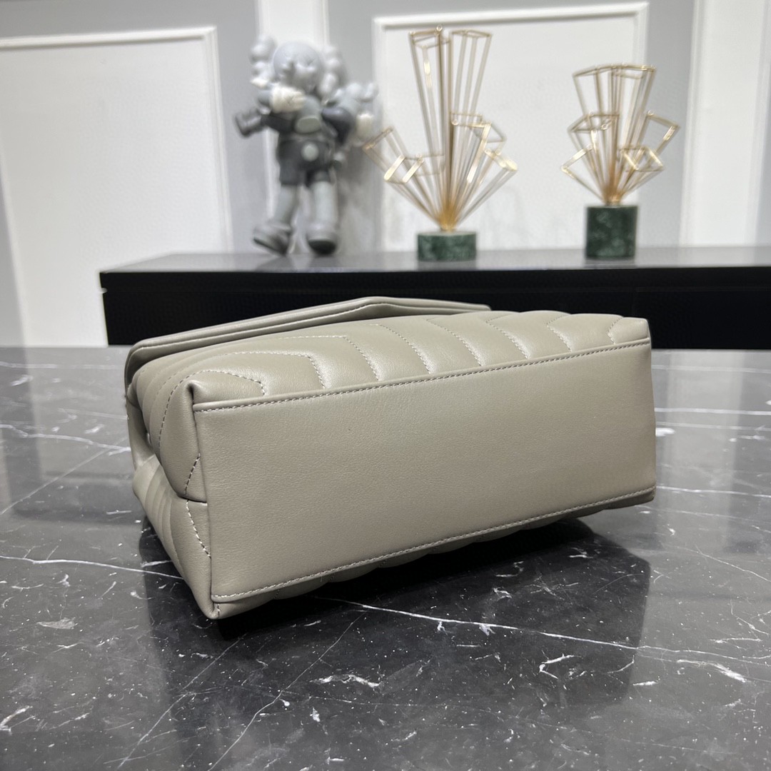 YSL LOULOU SMALL CHAIN BAG