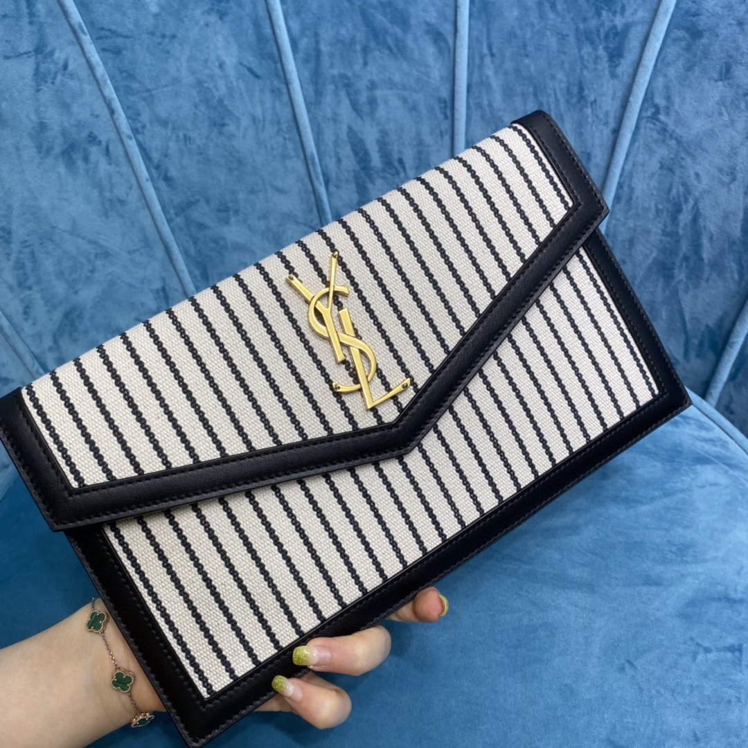 YSL Uptown