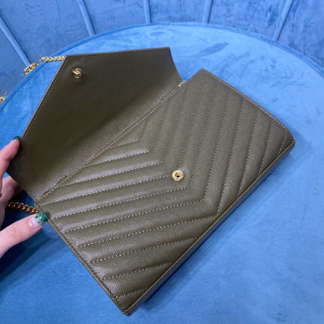 YSL CASSANDRE MATELASSÉ CHAIN WALLET