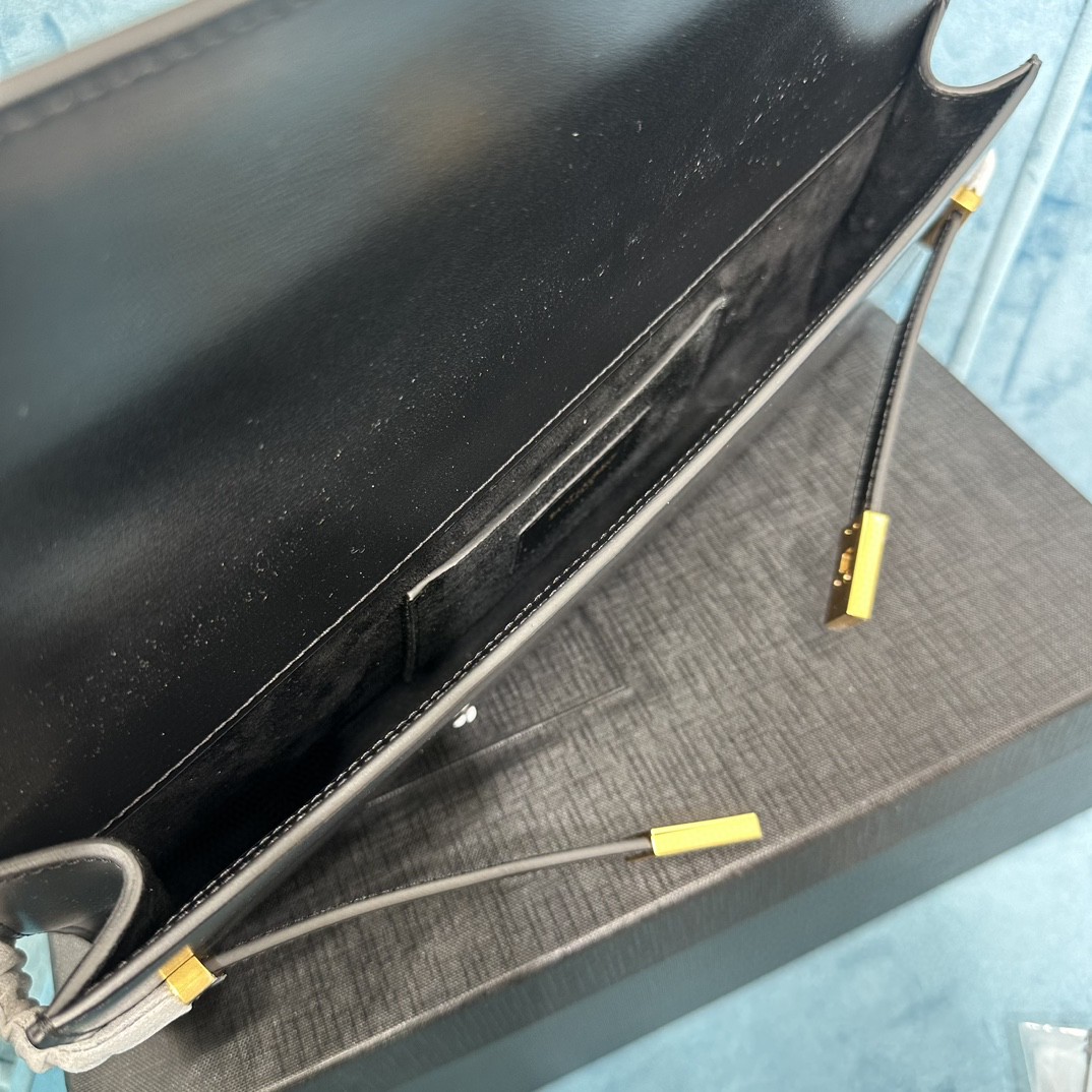 YSL Manhattan Clutch