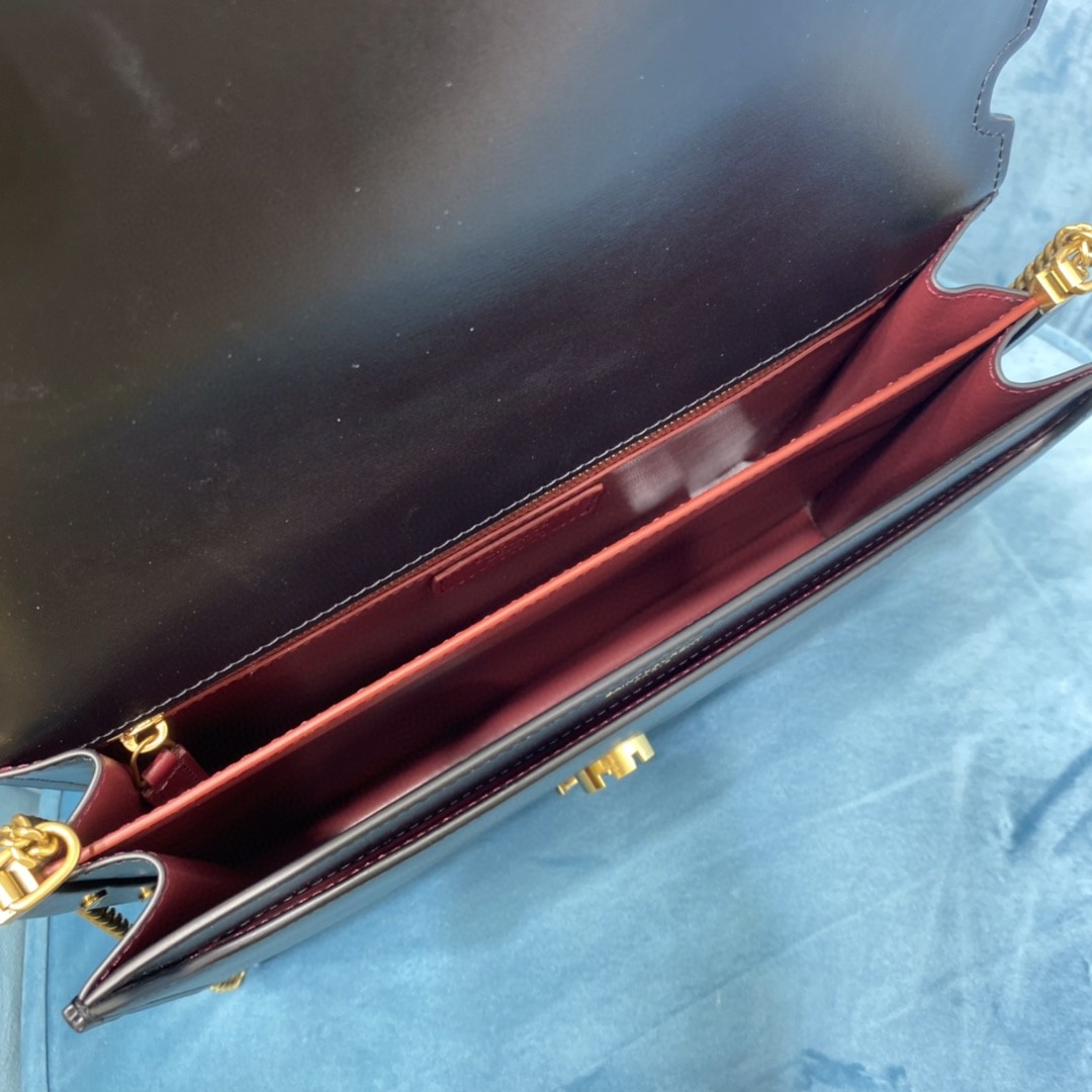 YSL Cassandra