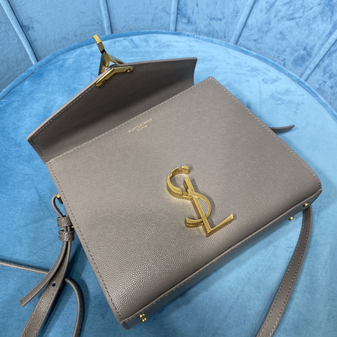 YSL Cassandra