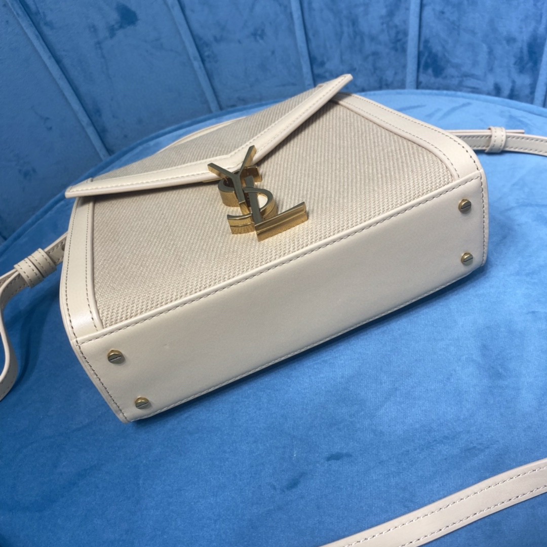 YSL Cassandra