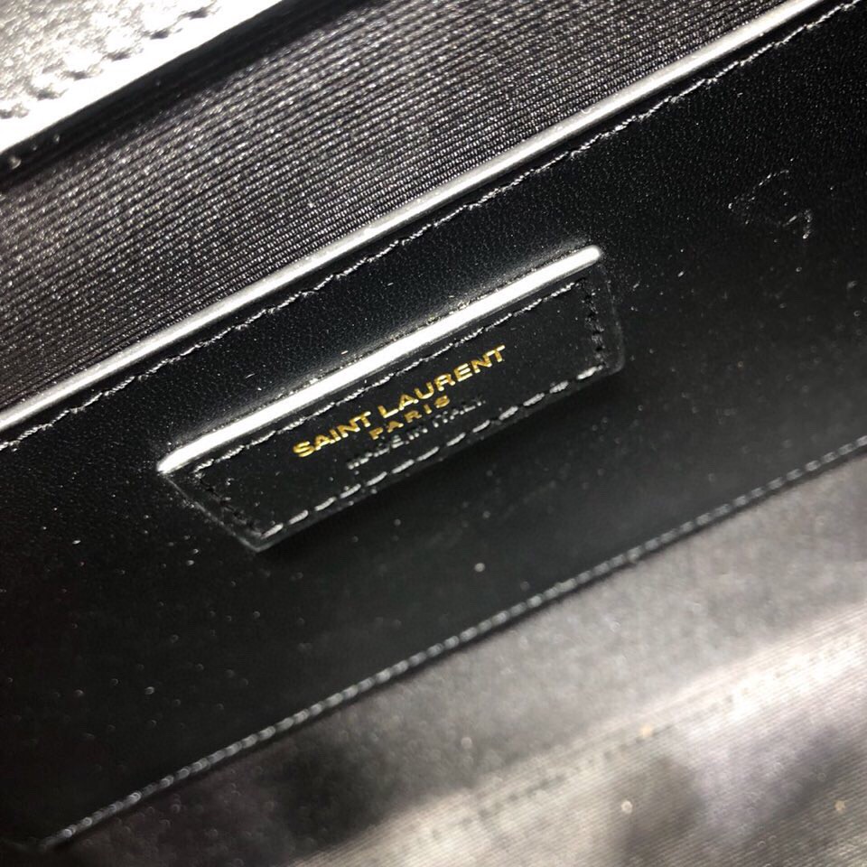 YSL Manhattan