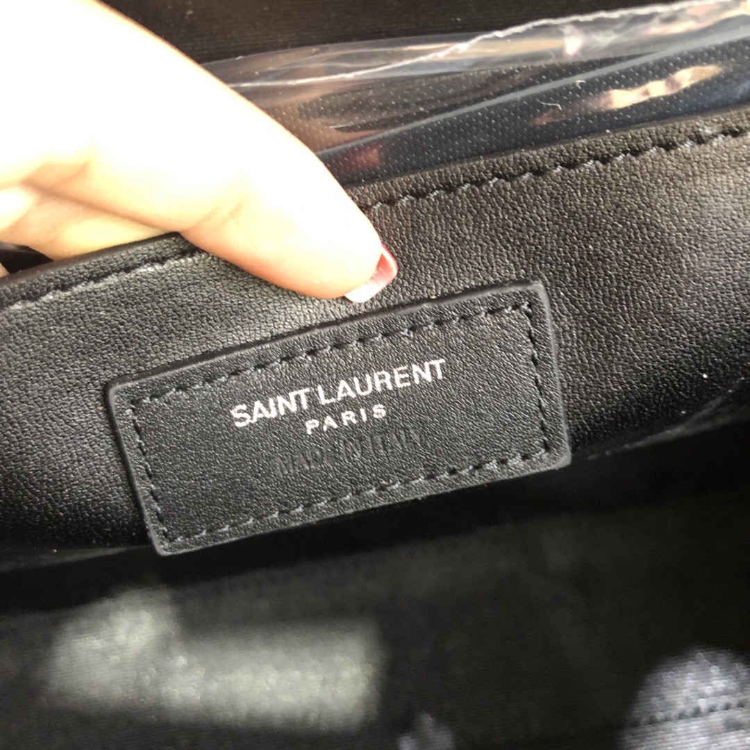 YSL MANHATTAN SHOULDER BAG