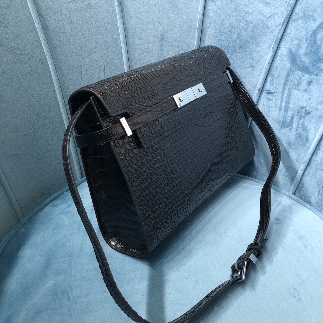 YSL MANHATTAN SHOULDER BAG