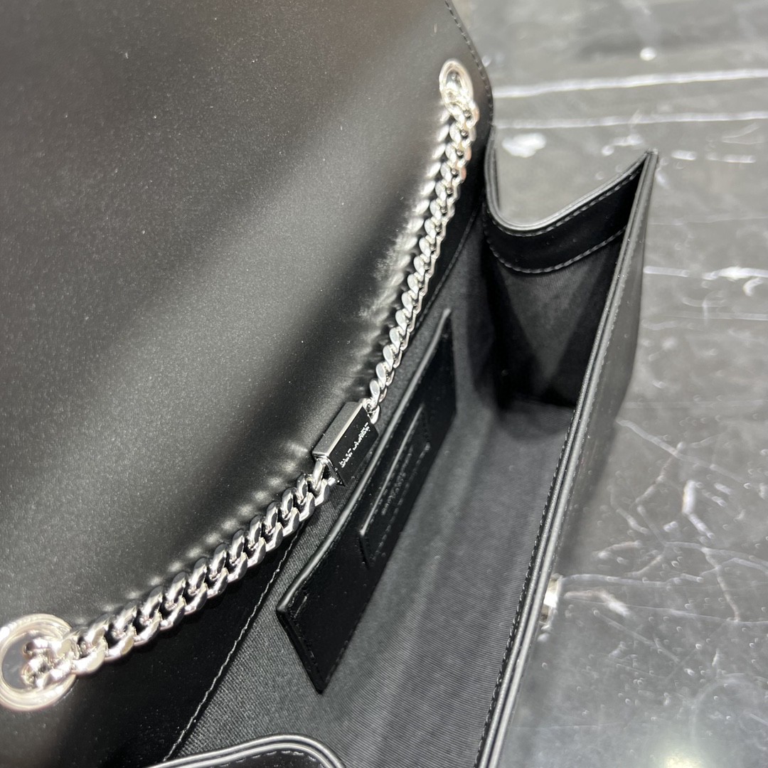 YSL KATE MEDIUM CHAIN BAG WITH TASSEL