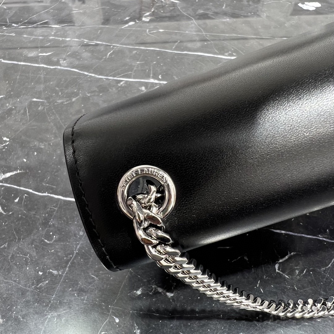 YSL KATE MEDIUM CHAIN BAG WITH TASSEL