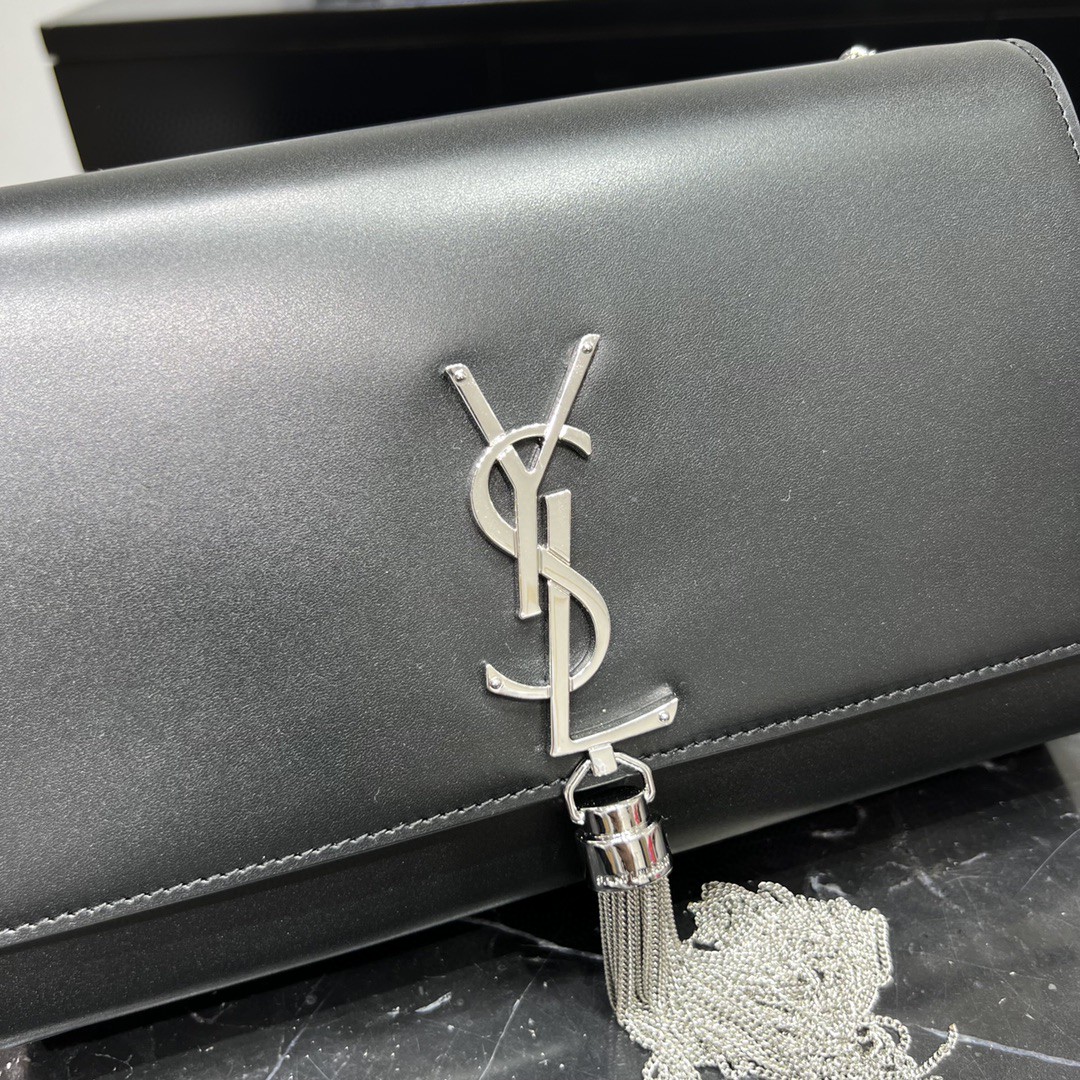YSL KATE MEDIUM CHAIN BAG WITH TASSEL