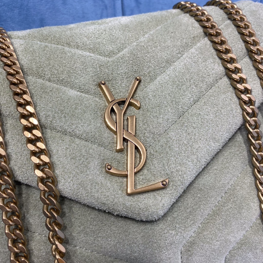 YSL Loulou medium
