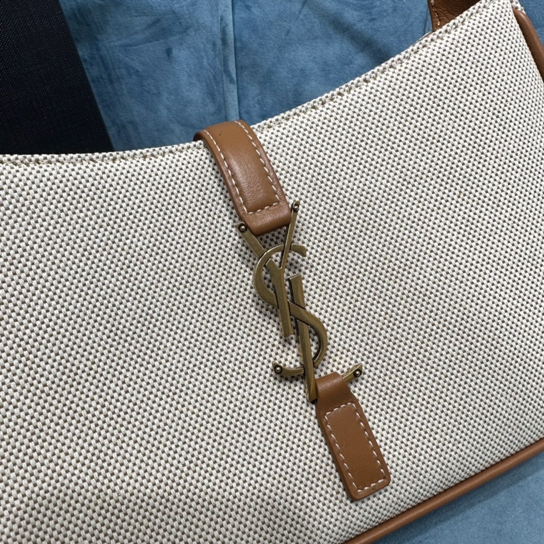YSL LE5À7 Hobo
