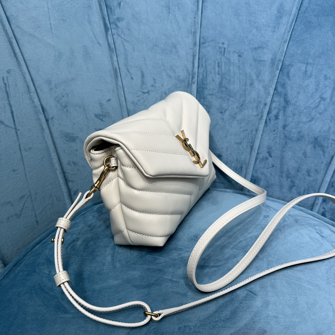 YSL LOULOU TOY
