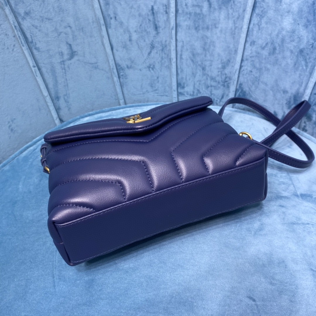 YSL LOULOU TOY