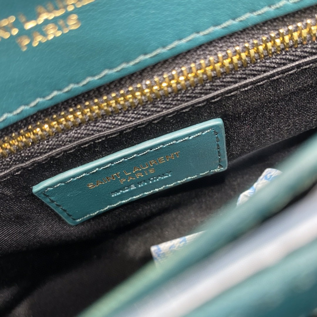 YSL LOULOU TOY