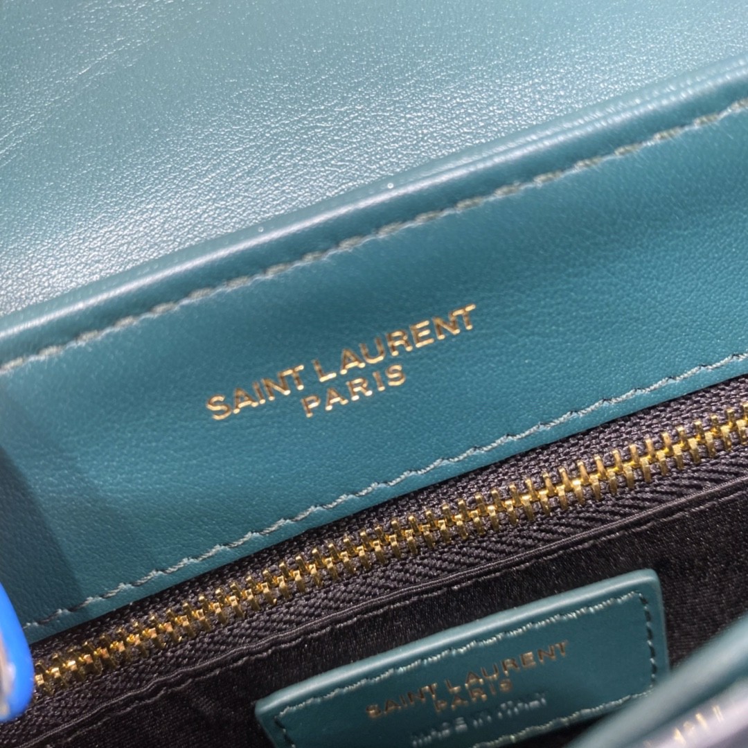 YSL LOULOU TOY