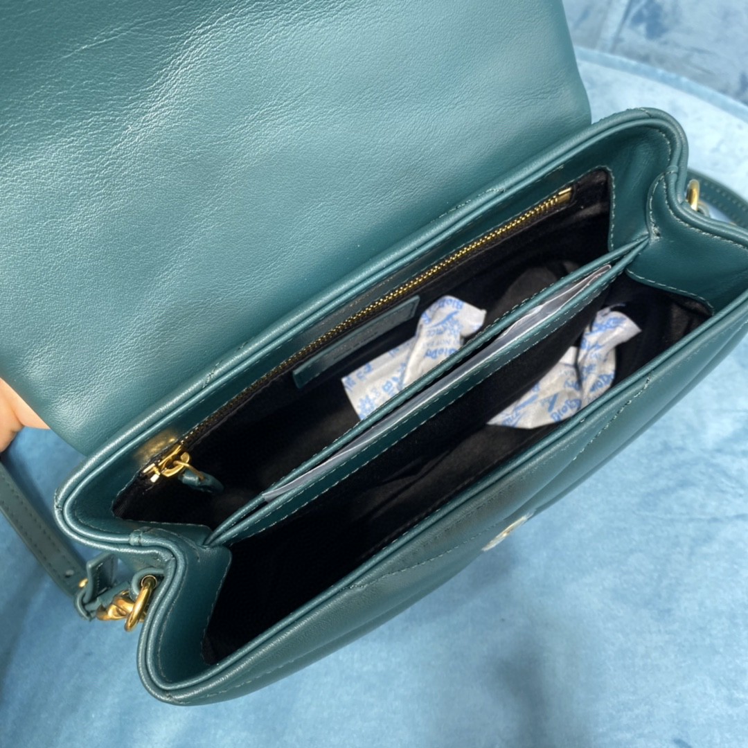 YSL LOULOU TOY