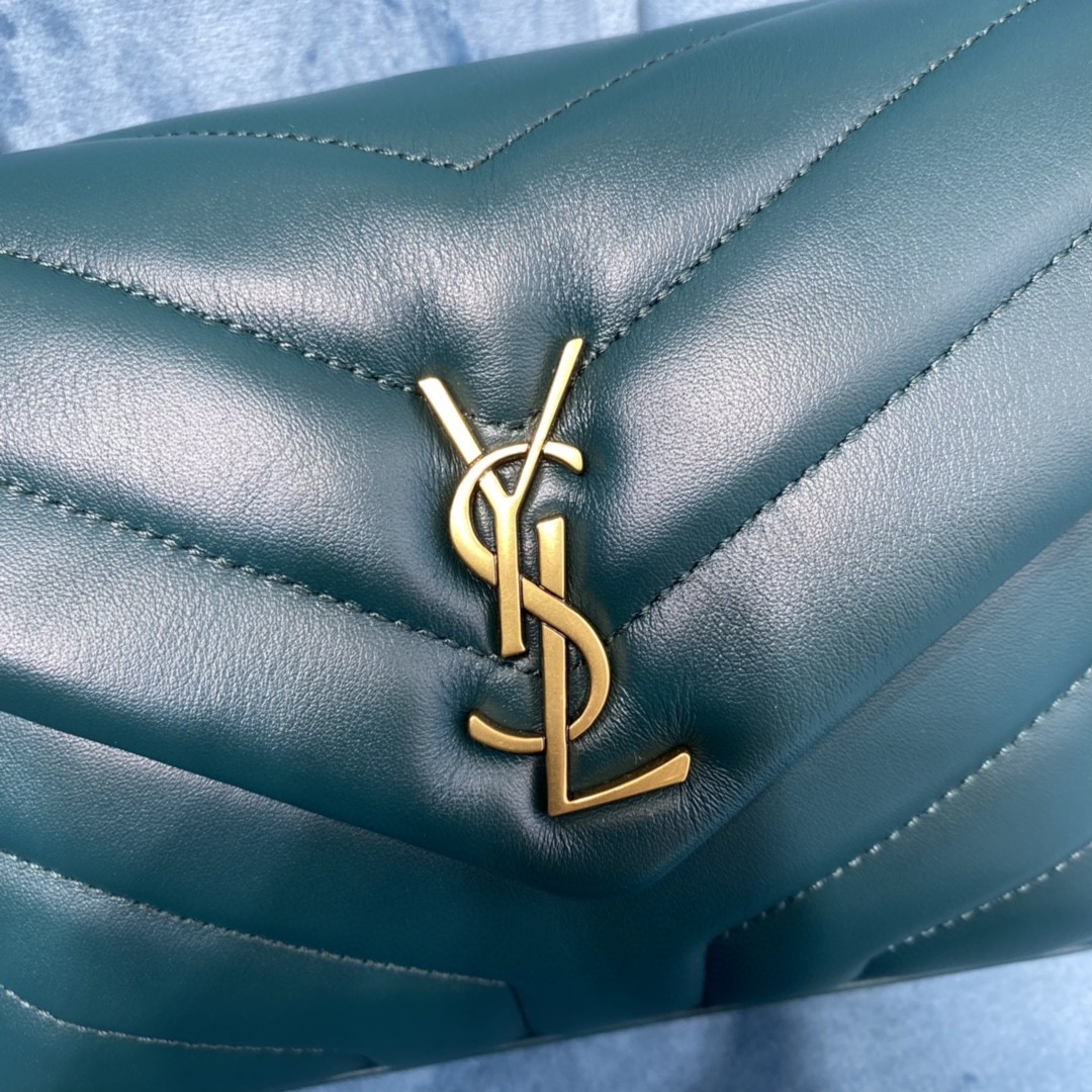 YSL LOULOU TOY