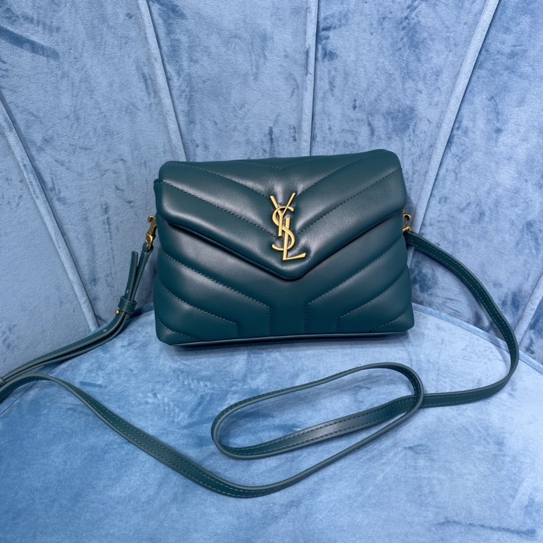 YSL LOULOU TOY