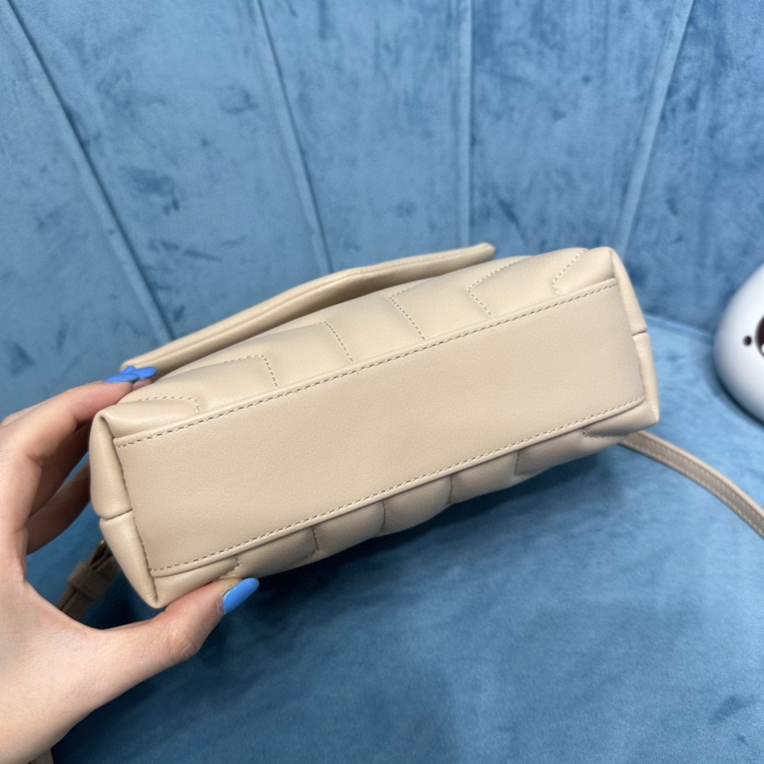 YSL LOULOU TOY