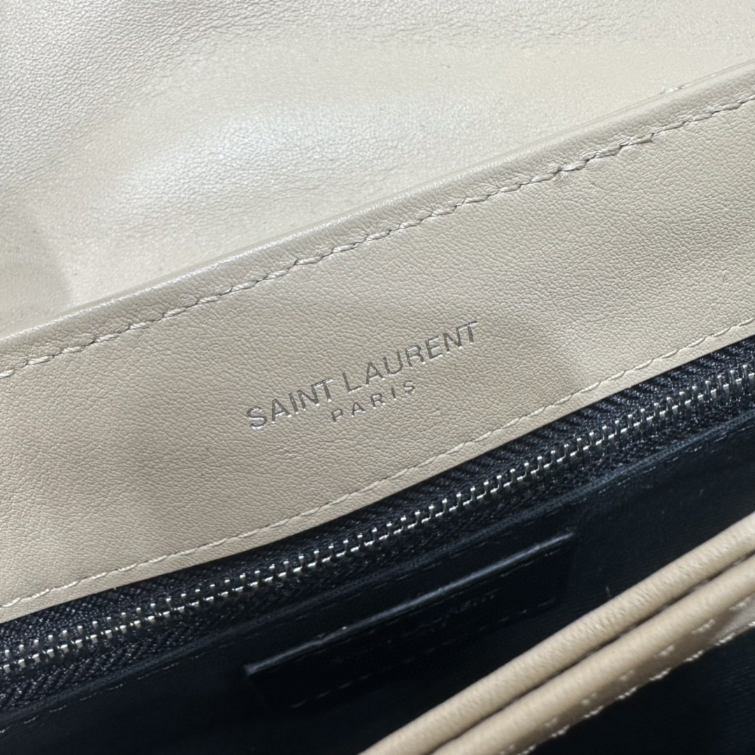 YSL LOULOU TOY
