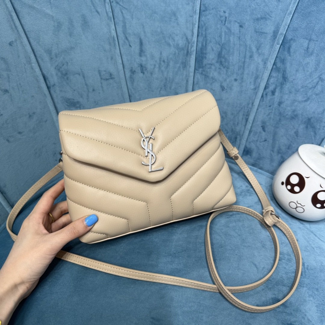 YSL LOULOU TOY