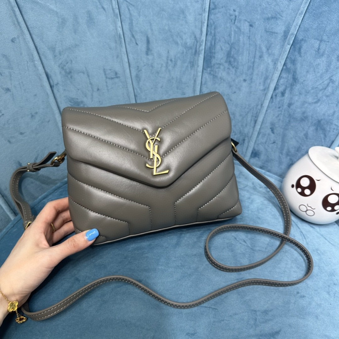 YSL LOULOU TOY