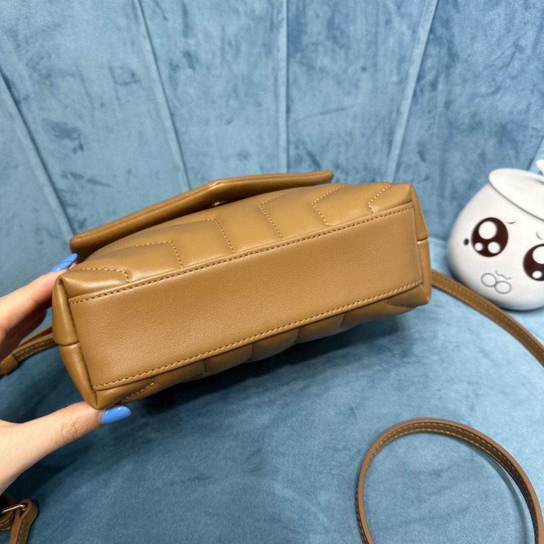 YSL LOULOU TOY
