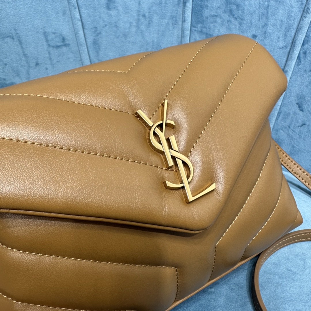 YSL LOULOU TOY