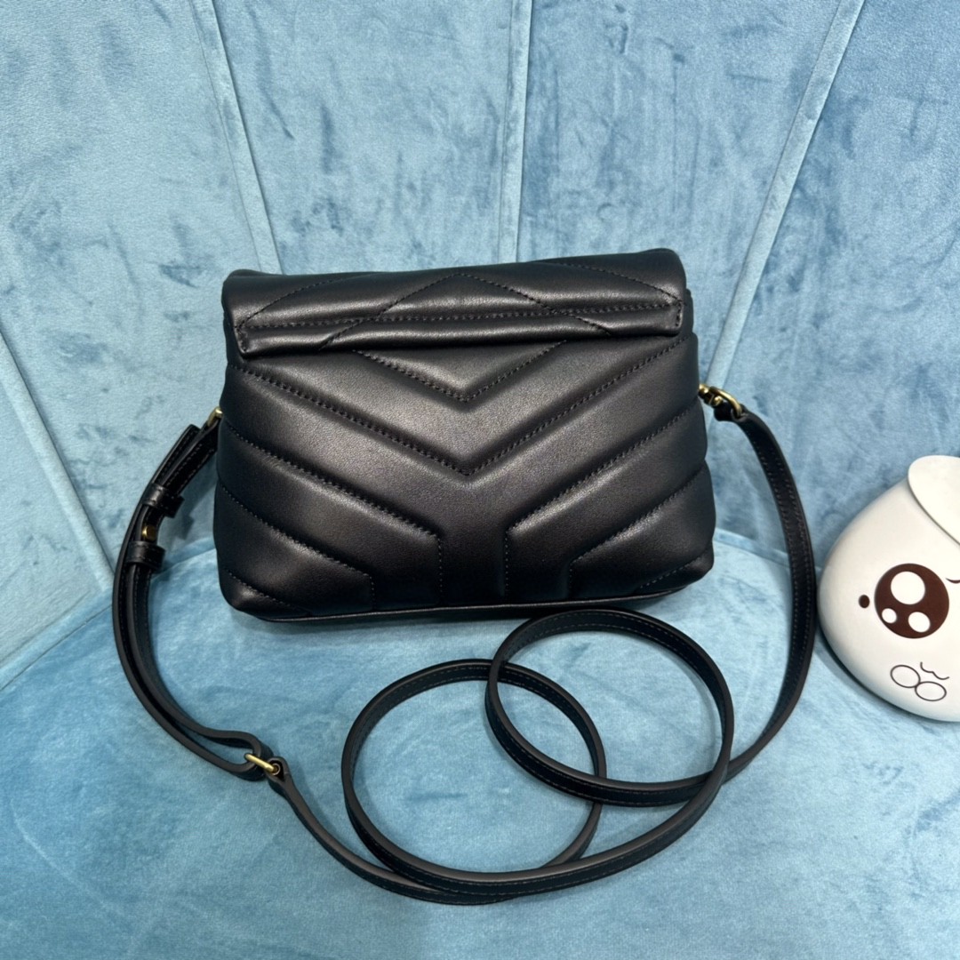 YSL LOULOU TOY