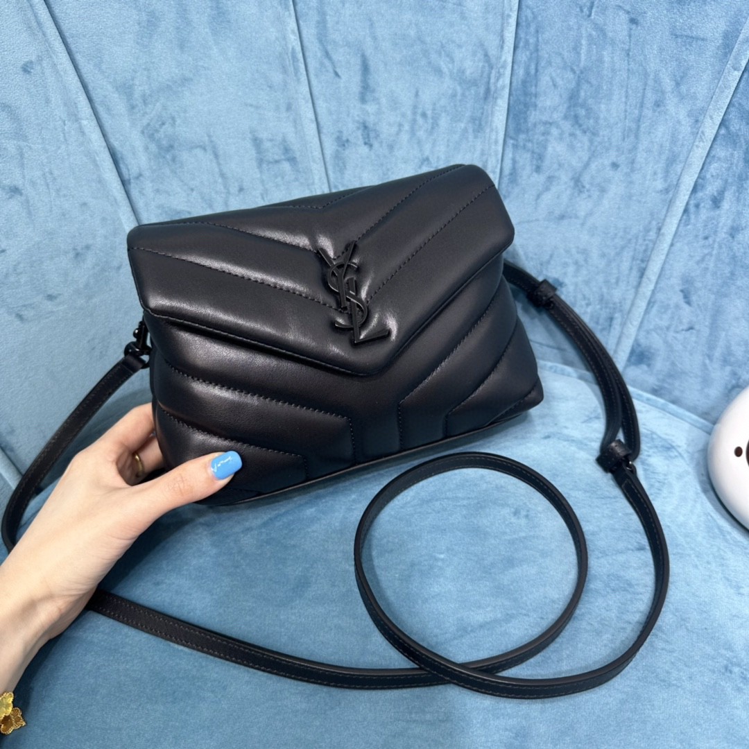 YSL LOULOU TOY